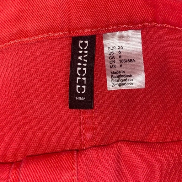 Denim hot pink skirt - Picture 2 of 3